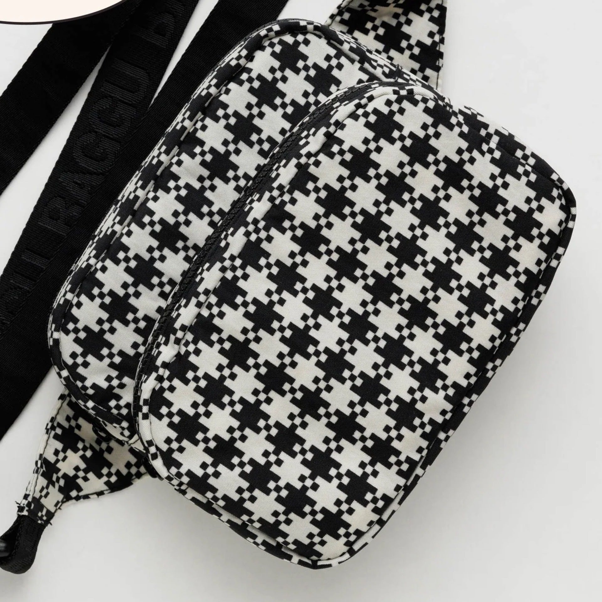 Fanny Pack : Black & White Pixel Gingham - Baggu